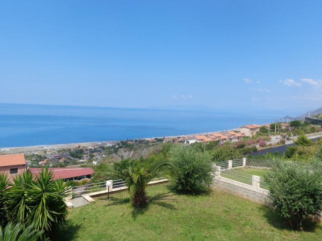 Apartments Mediterraneo 475 Scalea Buitenkant foto