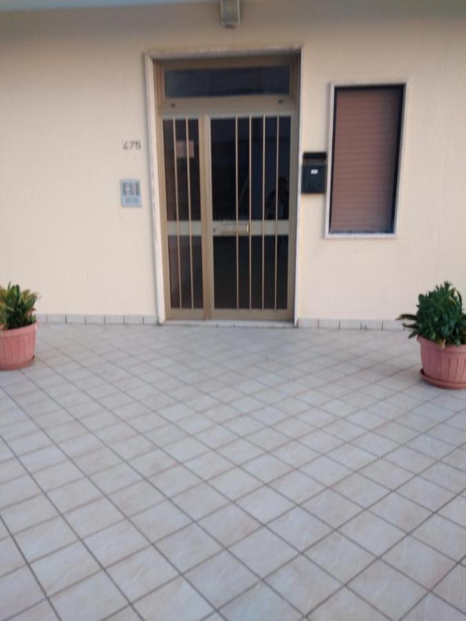 Apartments Mediterraneo 475 Scalea Buitenkant foto